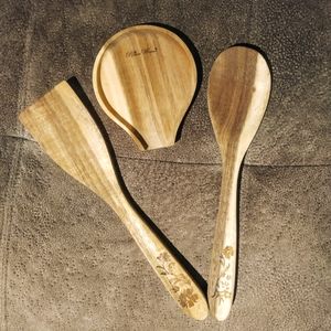 Pioneer Woman 3 Piece Acacia Wooden Spoon Set